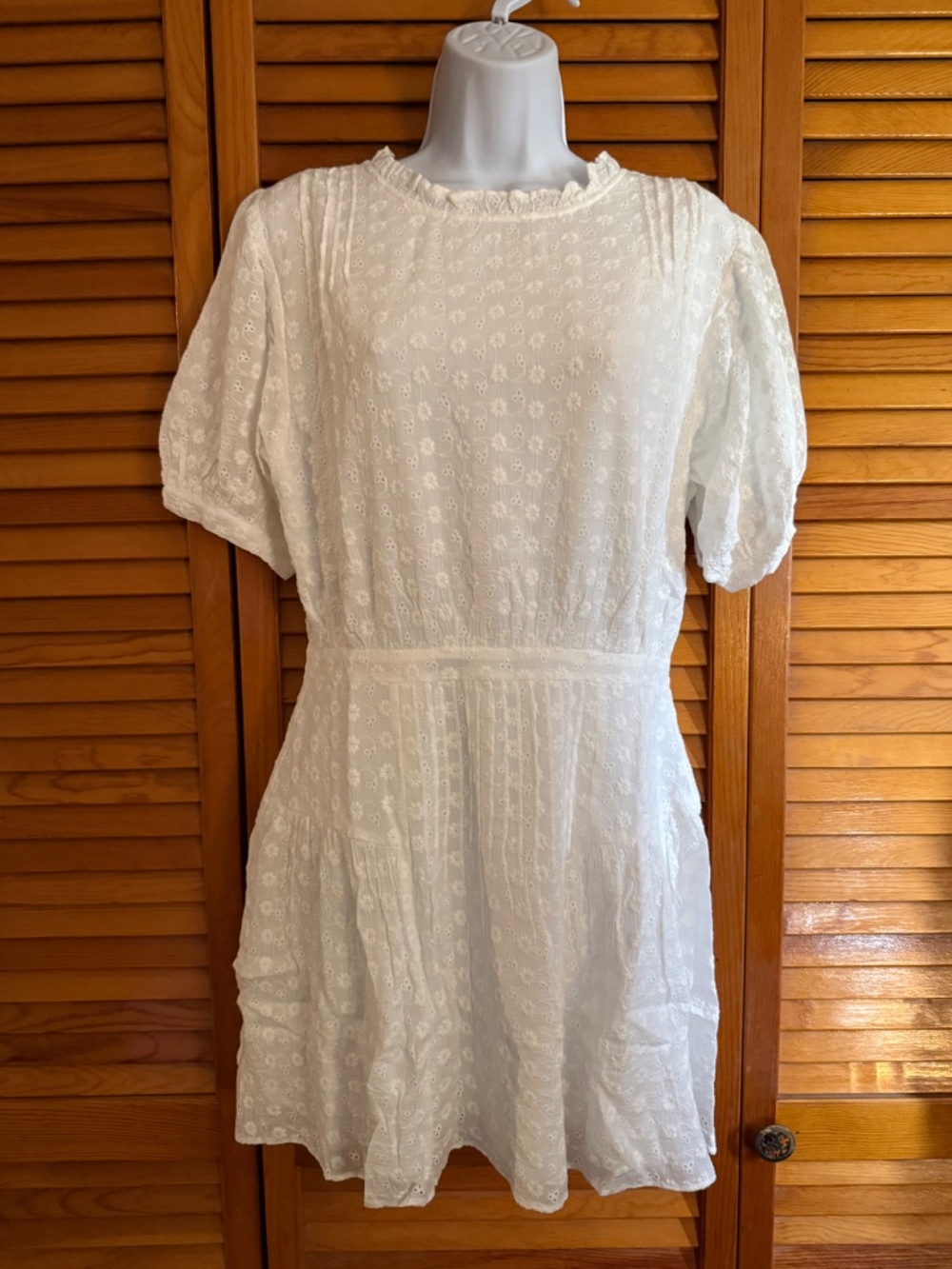White Short Sleeve Mini Dress Boho Classy Fun Fit Flare Flirty - Picture 7 of 10